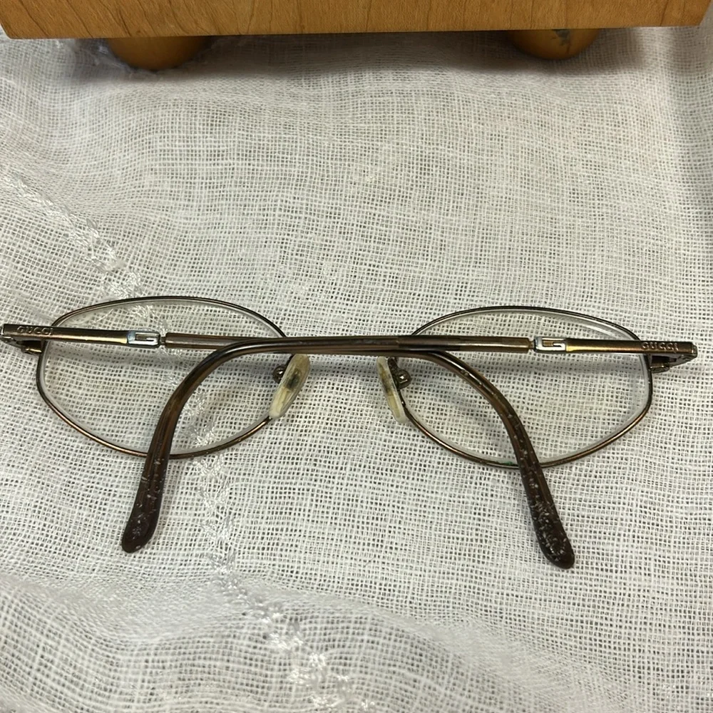 Gucci frames classic elegant